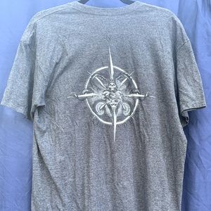 Compass hooked tshirtXL
